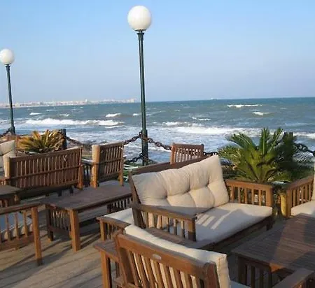 Апартаменты Sea Senses Skyline *
