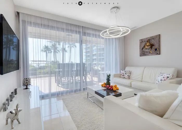 아파트 Sea Senses Skyline 또레비에하